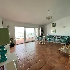Attic In , With Parking Apartamento Cadaqués